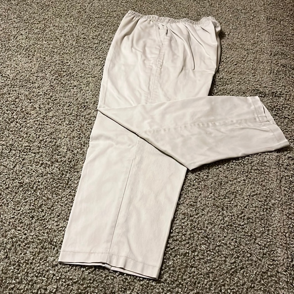Cabin Creek 6P petite cream color